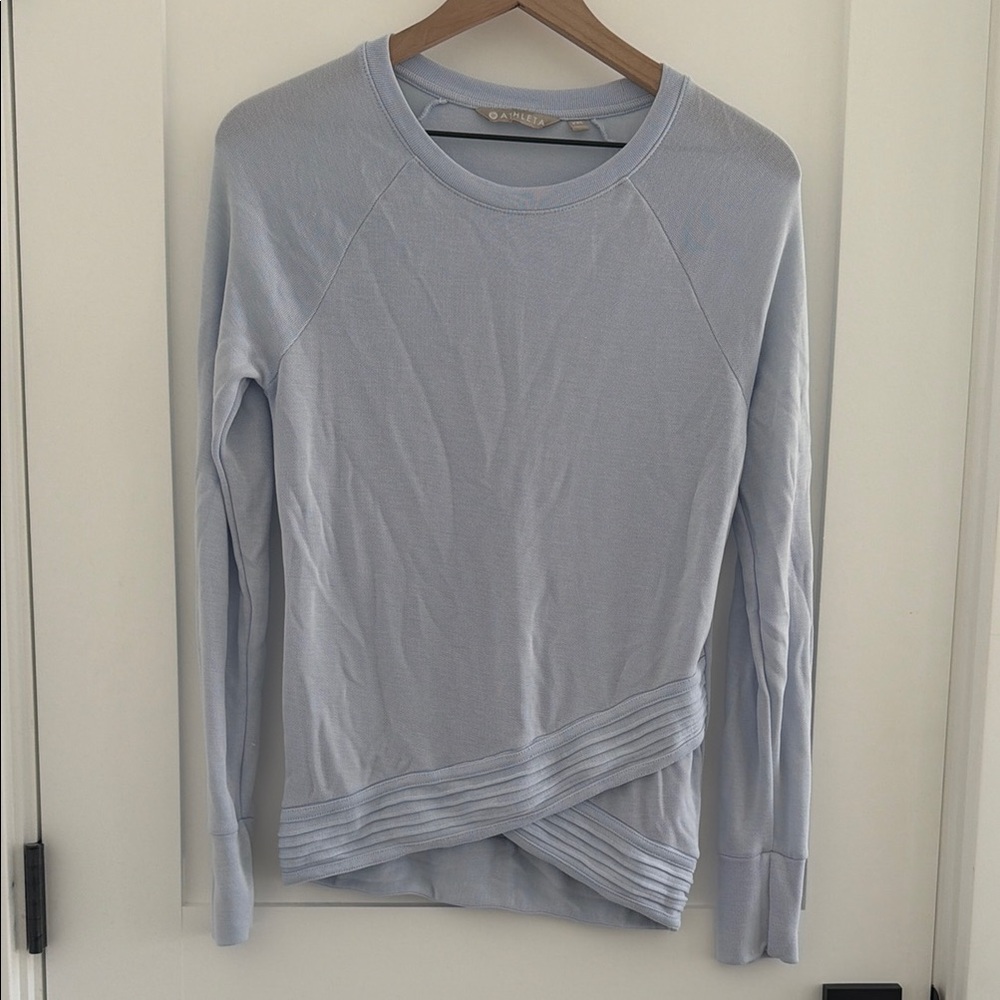 Athleta Light Blue Long-Sleeve Asymmetrical Pullover